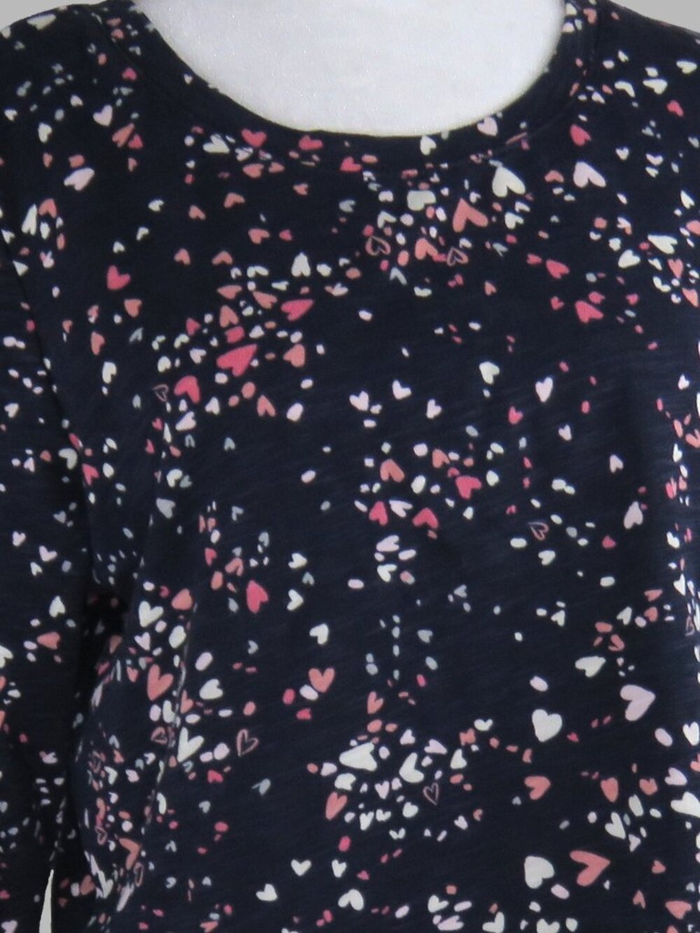 Christopher & Banks Women's Long Sleeve Pullover Heart Top Size S (C2055)